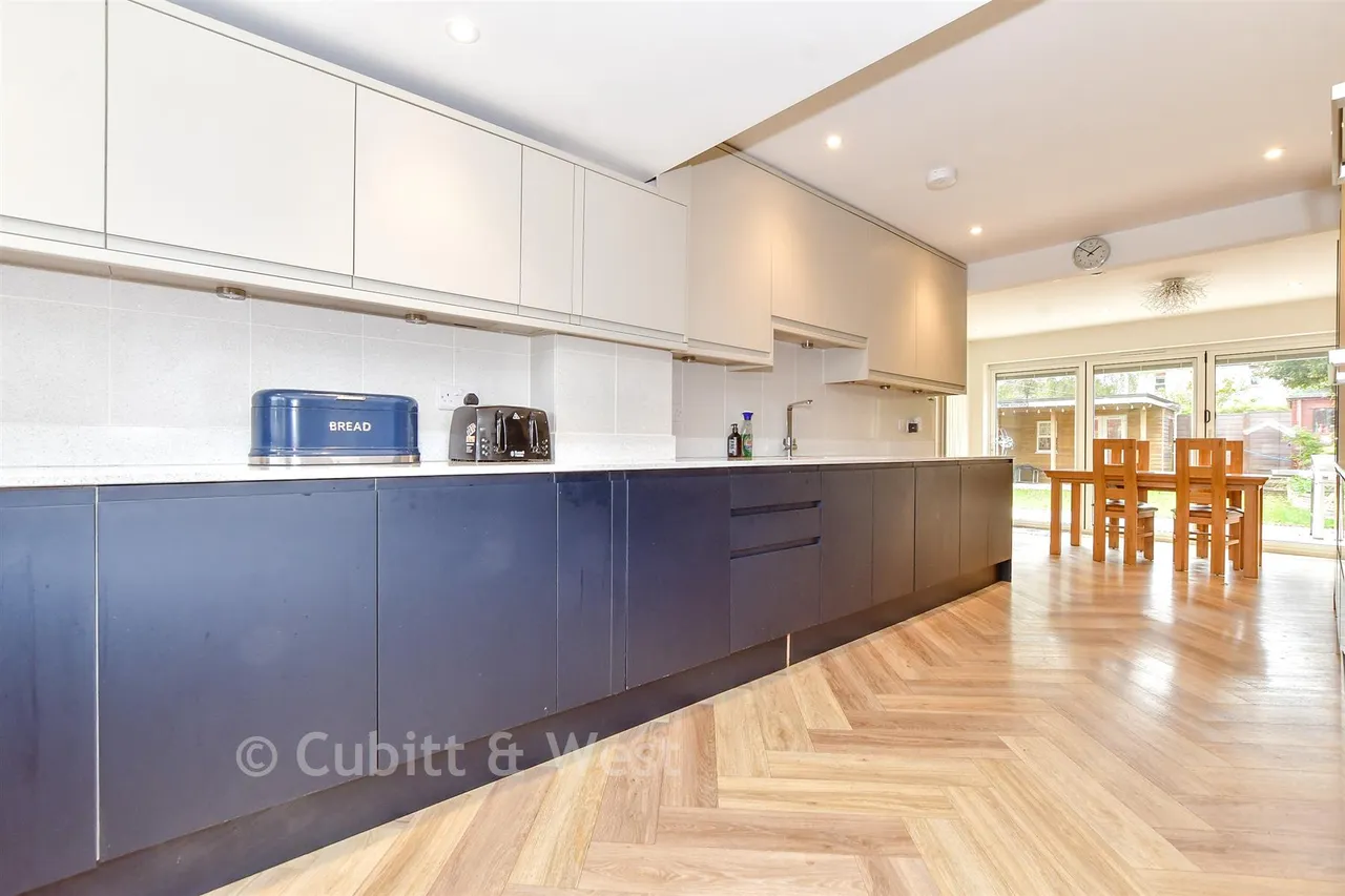 Bramley Close, Waterlooville, PO7, photo 6