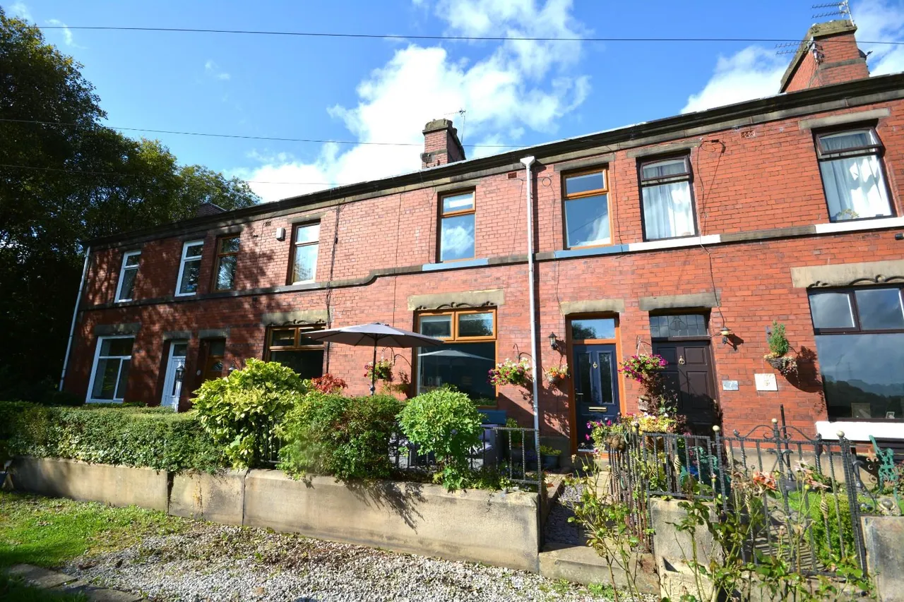 3 bed house for sale — Mandeville Terrace, Hawkshaw, Bury, BL8 4JP