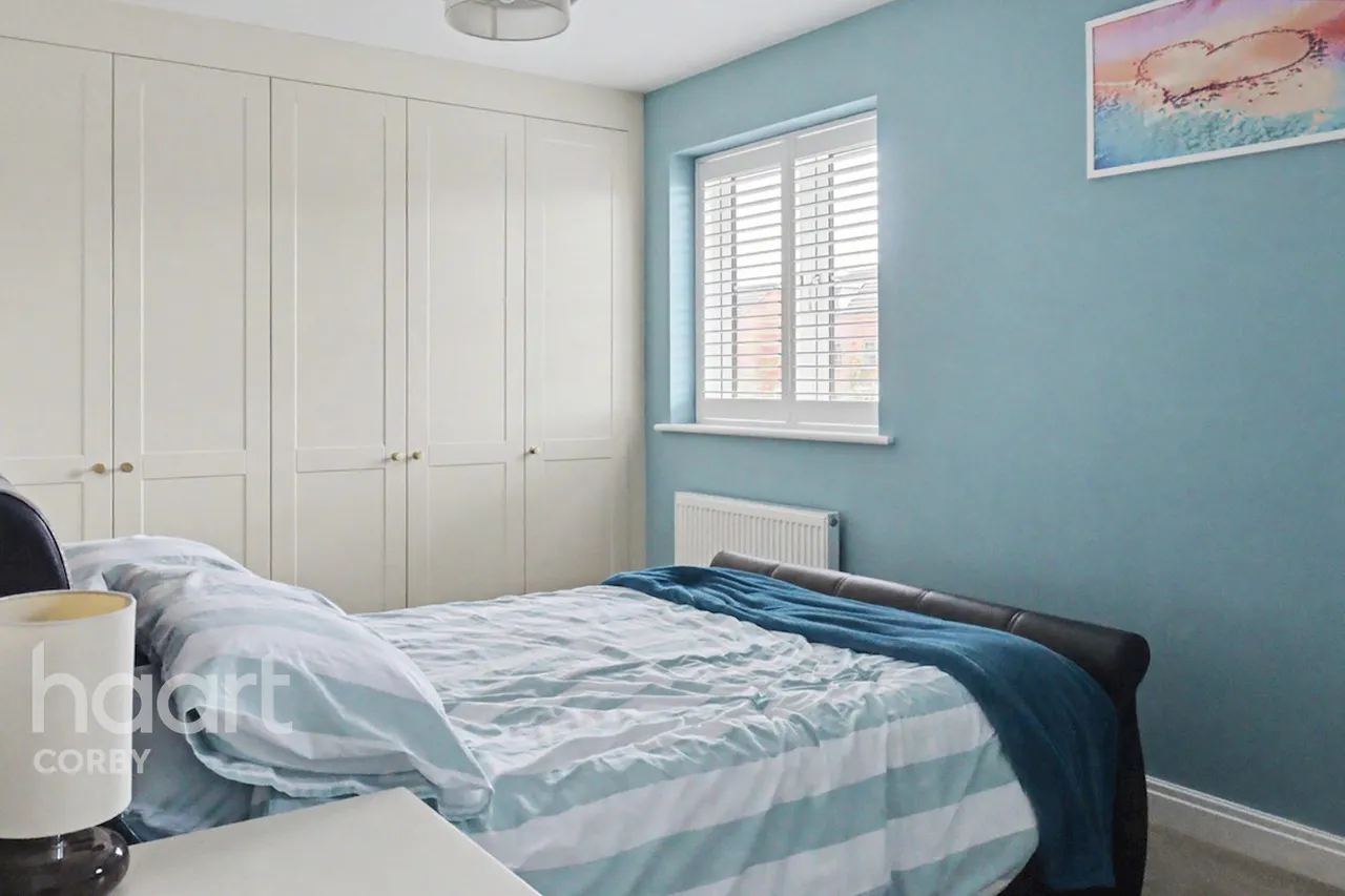 London Road, Corby, NN17, photo 22