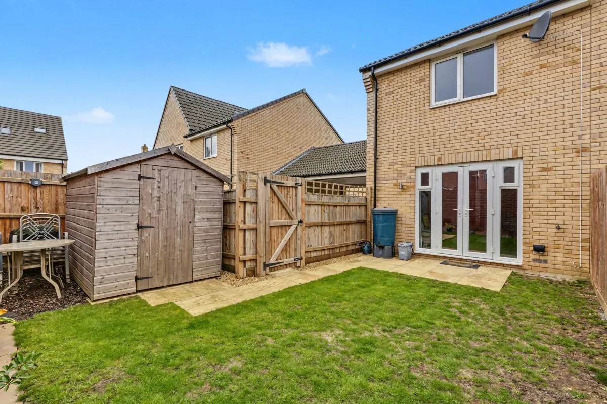 Forsythia Road, Ely, CB6, photo 13