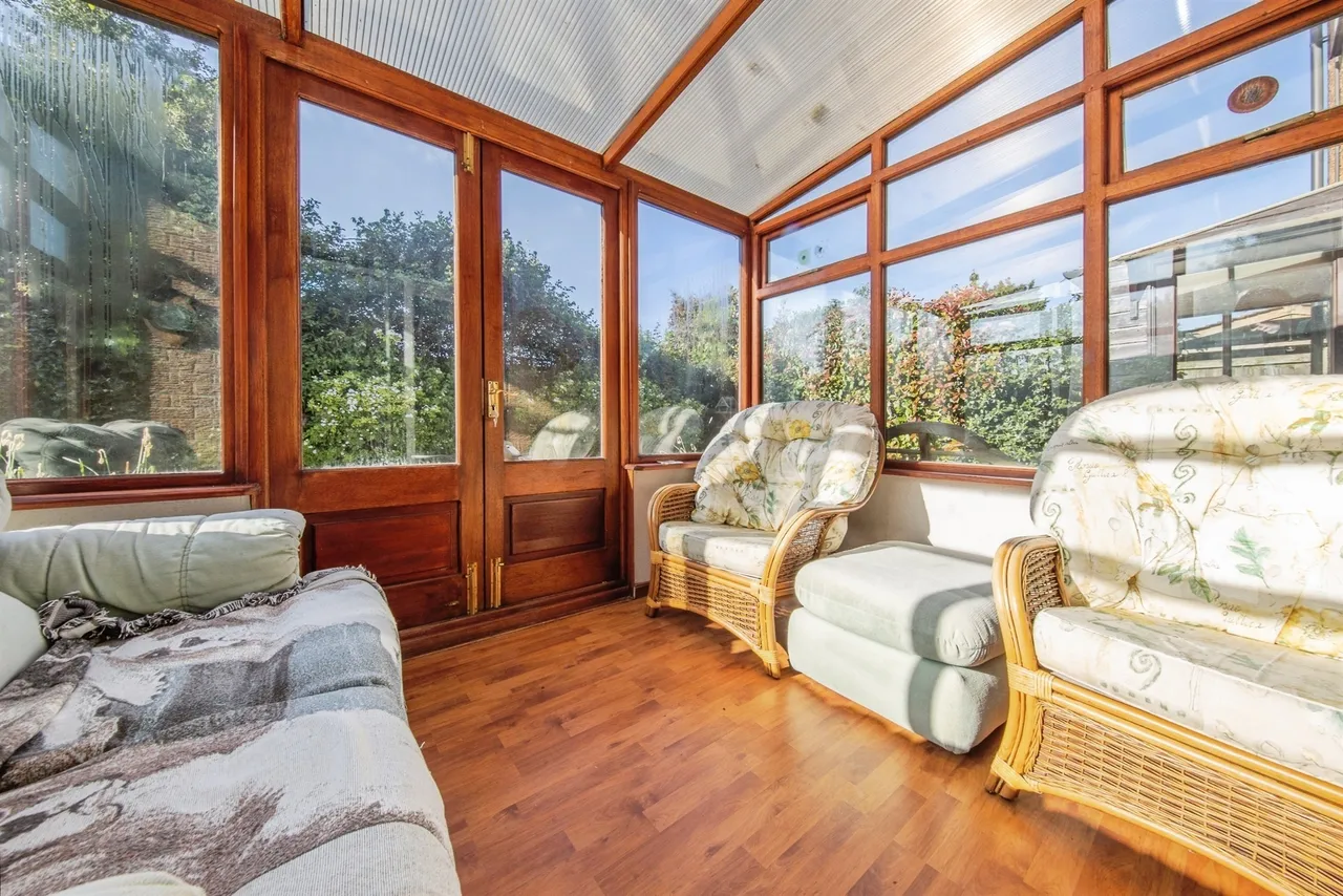 Aspen Way, Little Oakley, Harwich, photo 6
