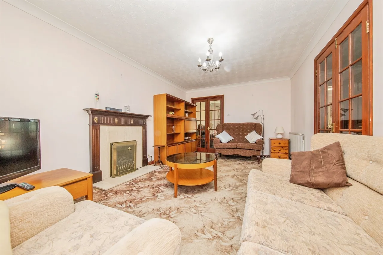 Aspen Way, Little Oakley, Harwich, photo 8