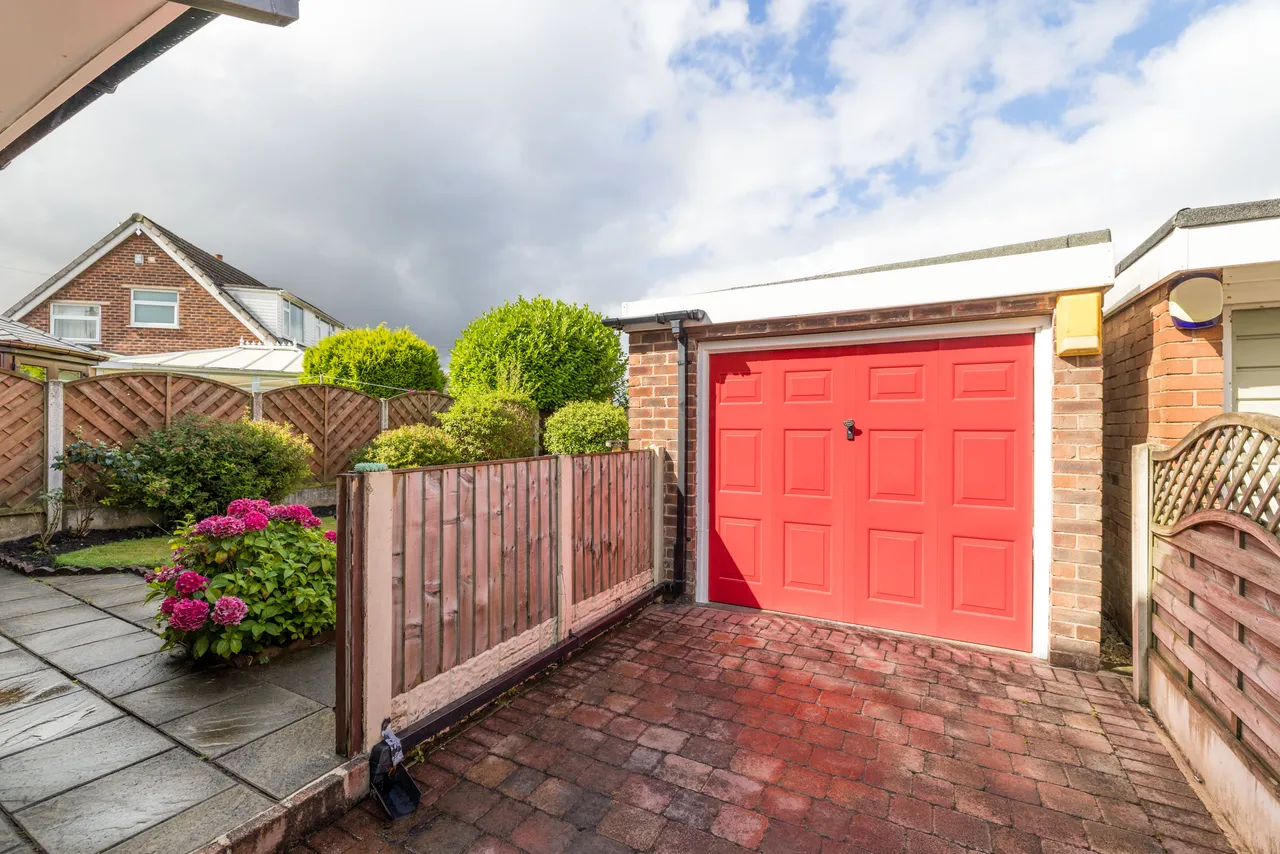 Greenford Close, Wigan, WN5, photo 17