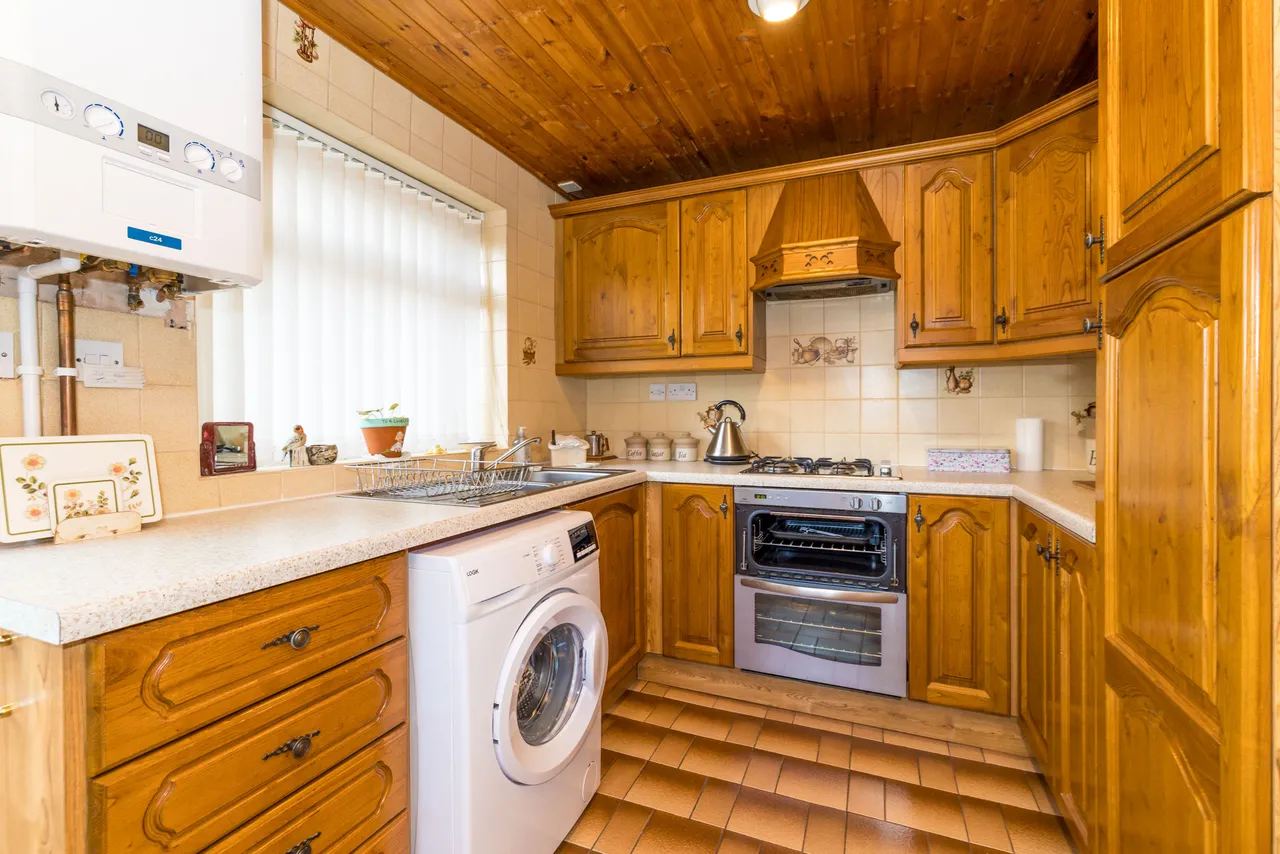 Greenford Close, Wigan, WN5, photo 7