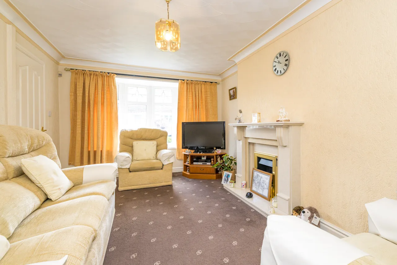 Greenford Close, Wigan, WN5, photo 2