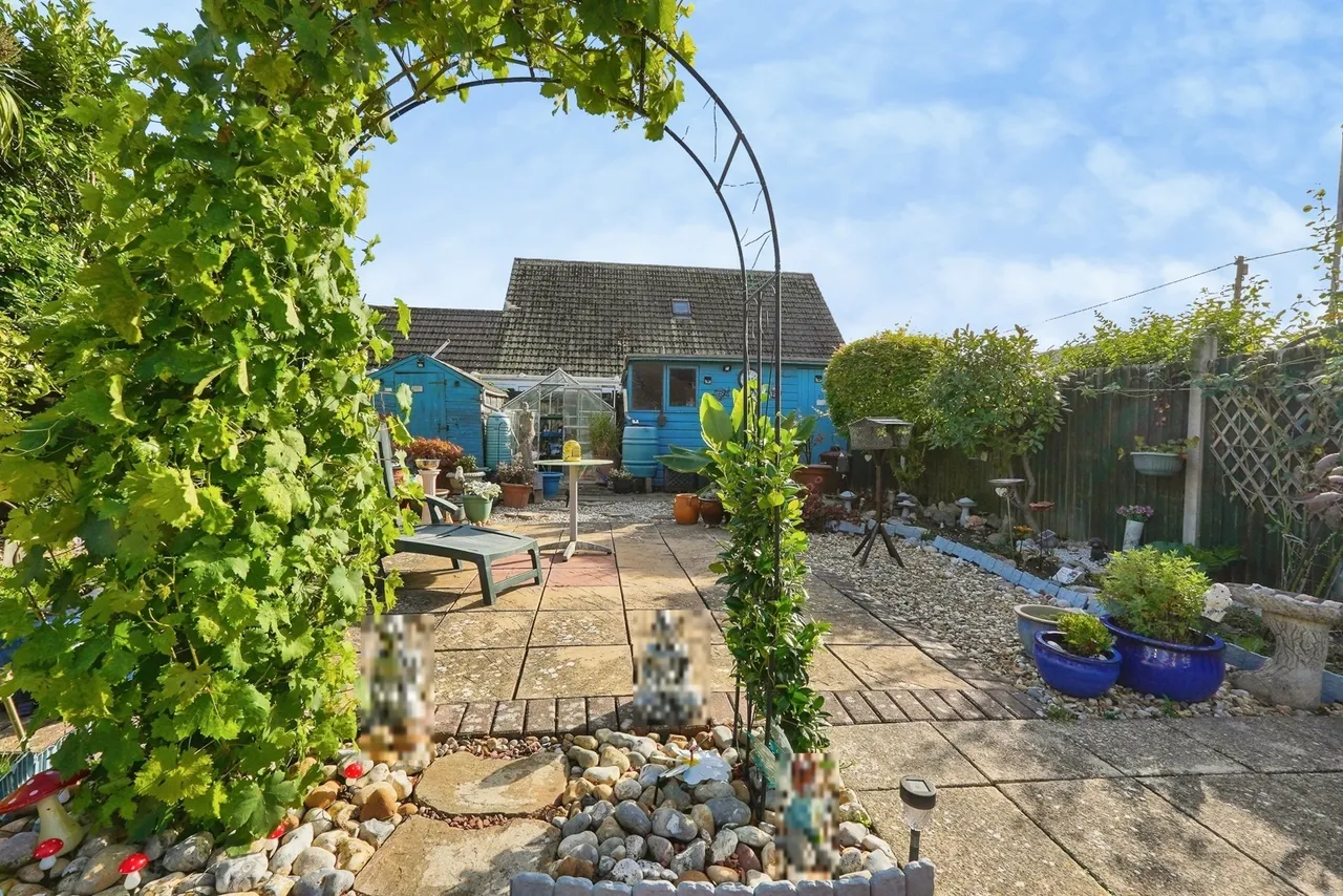 Seaway Gardens, St Mary's Bay, Kent, TN29, photo 13