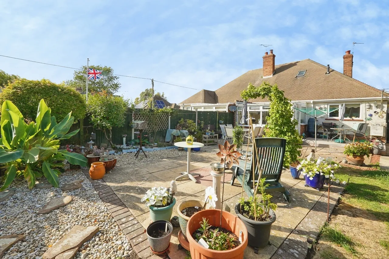 Seaway Gardens, St Mary's Bay, Kent, TN29, photo 6