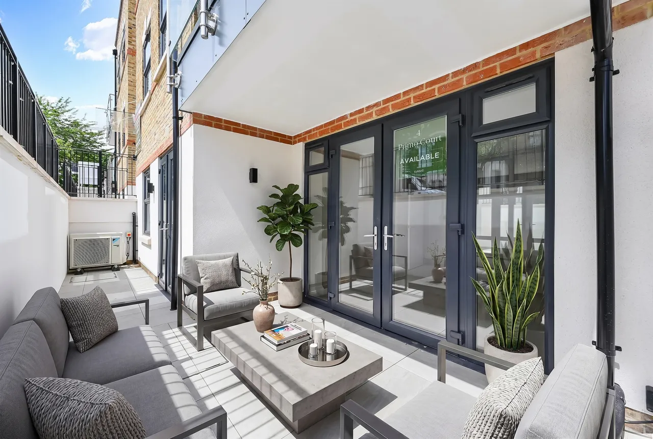 Berrymede Road, London, photo 5