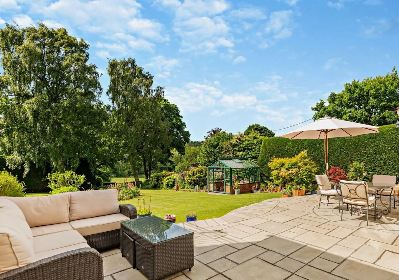 Bishops Green, Newbury, RG20, photo 10