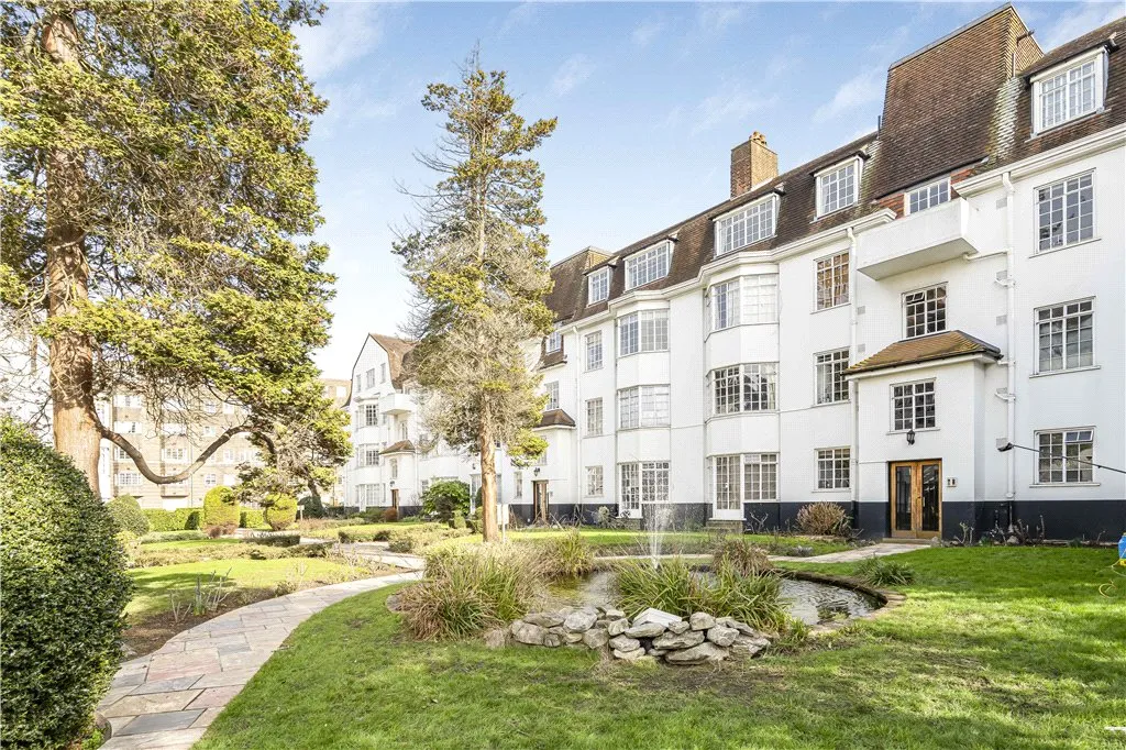Streatham Hill, London, SW2, photo 15