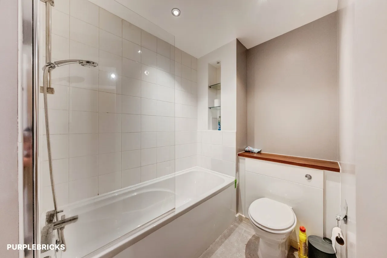 Fieldfare Lane, Greenhithe, DA9, photo 14