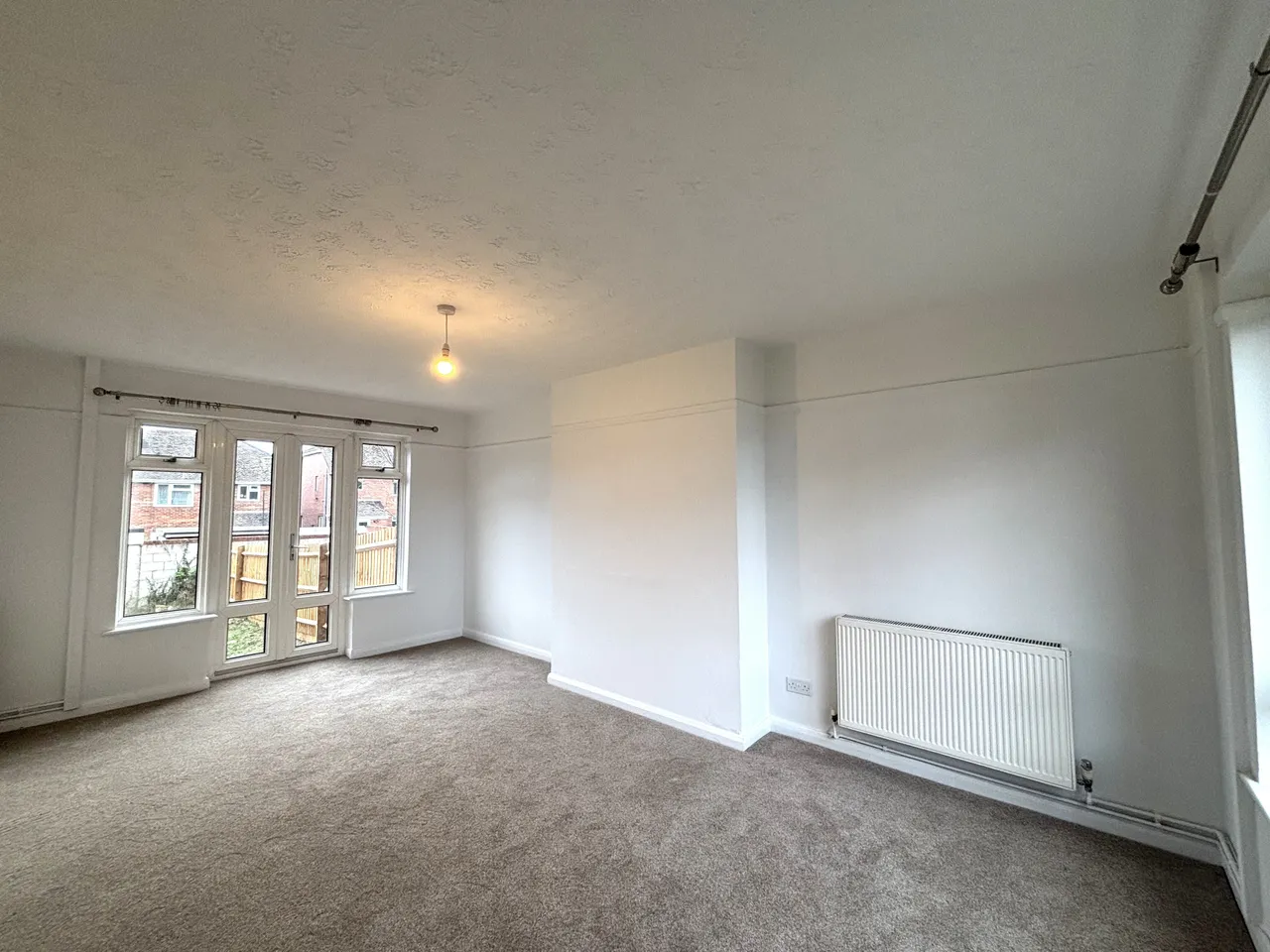 Butts Court, Heavitree, EX2, photo 3