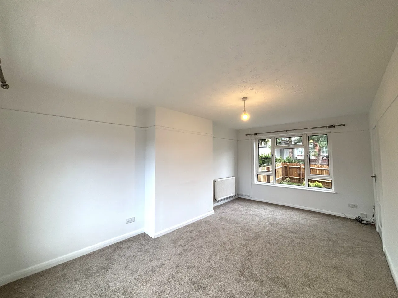 Butts Court, Heavitree, EX2, photo 5