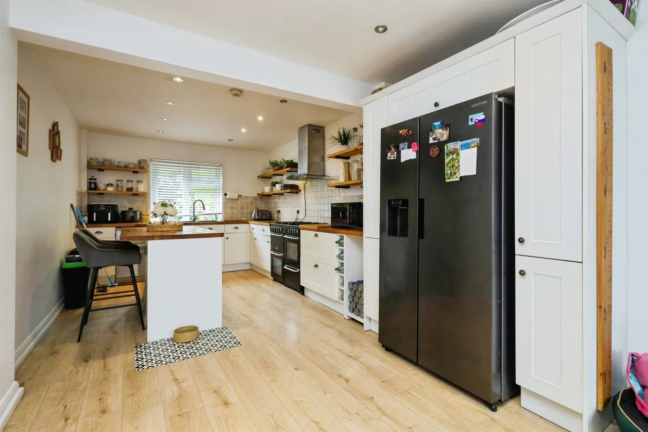 Summerfields Avenue, Hailsham, photo 5