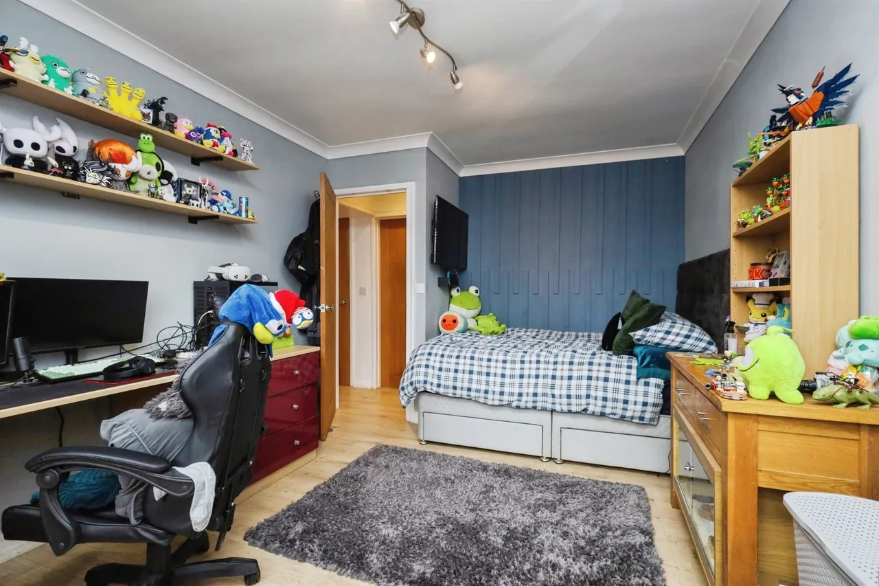 Summerfields Avenue, Hailsham, photo 12