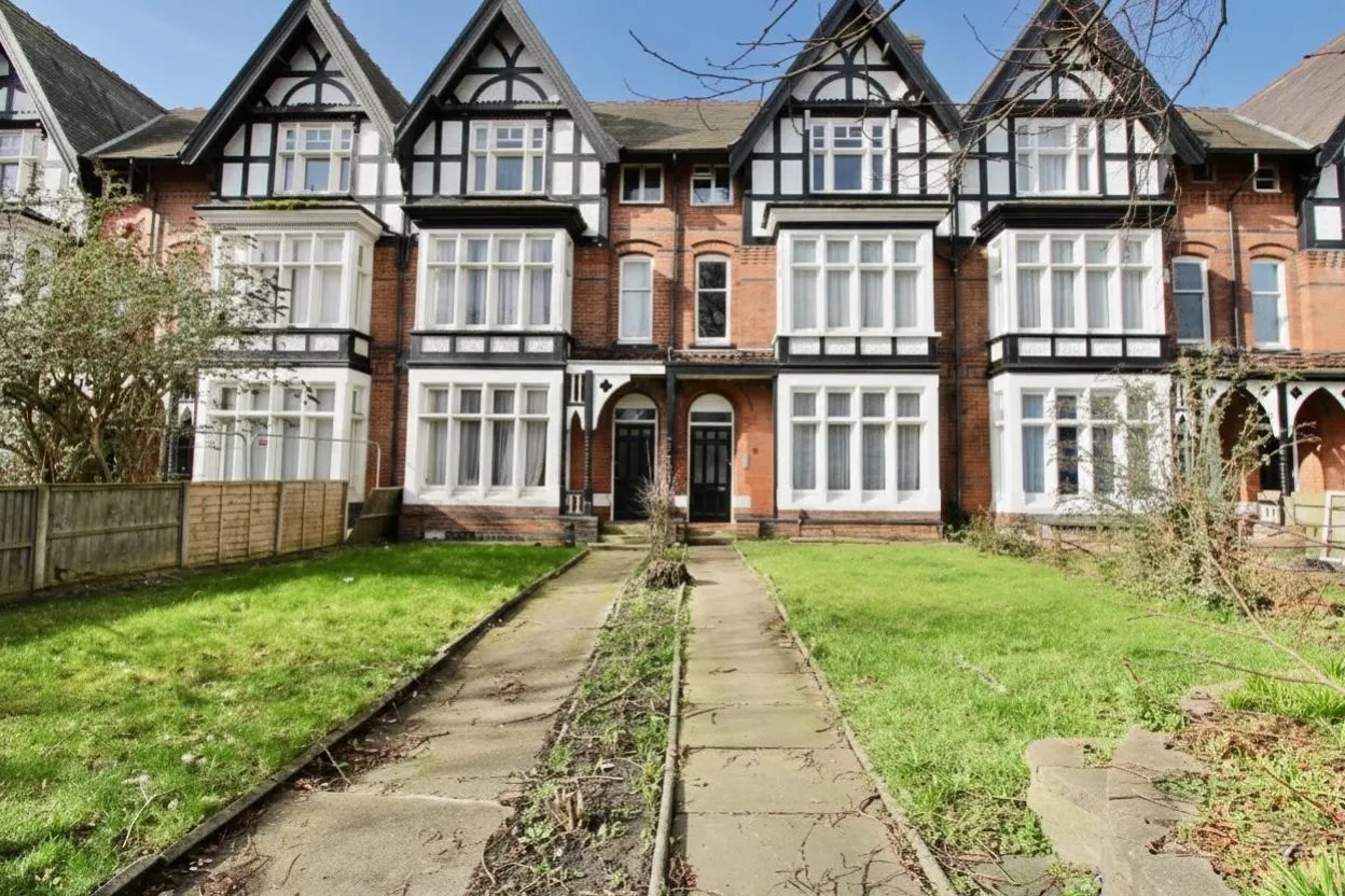 1 bed flat for sale, Narborough Road, Leicester, LE3
