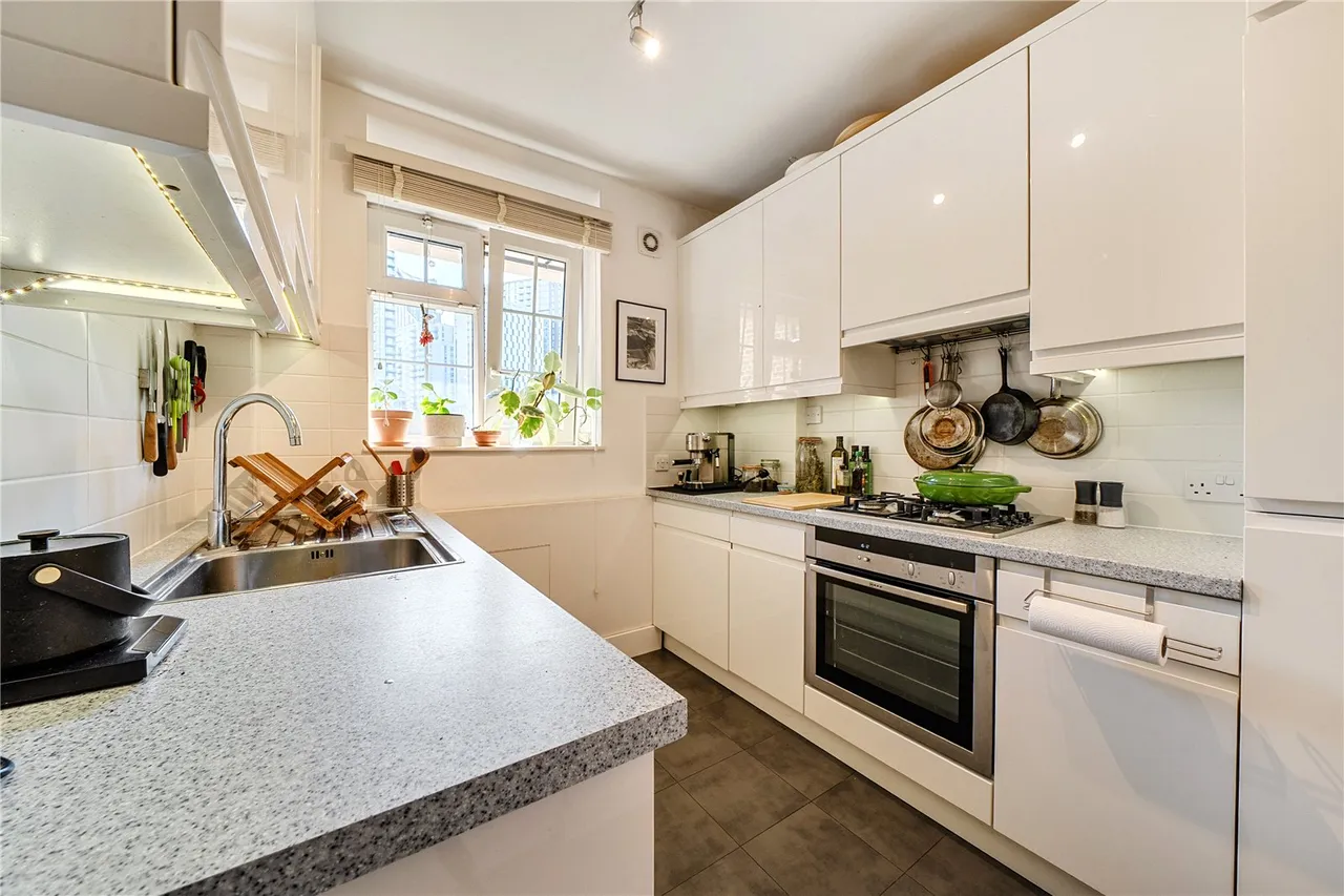 Falmouth Road, London, SE1, photo 3