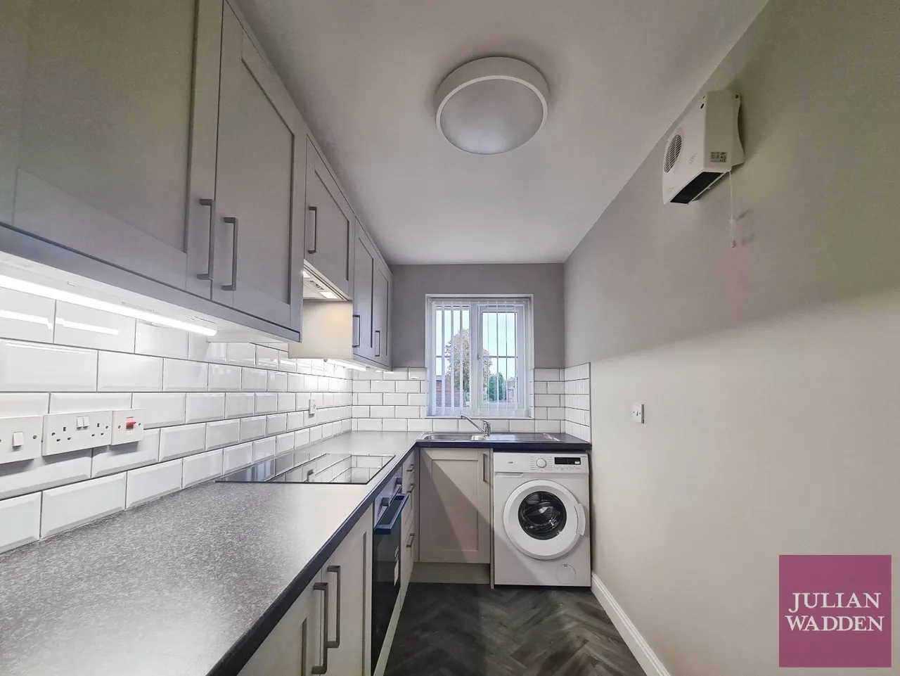 Earnshaw Close, Ashton-under-Lyne, OL7, photo 2