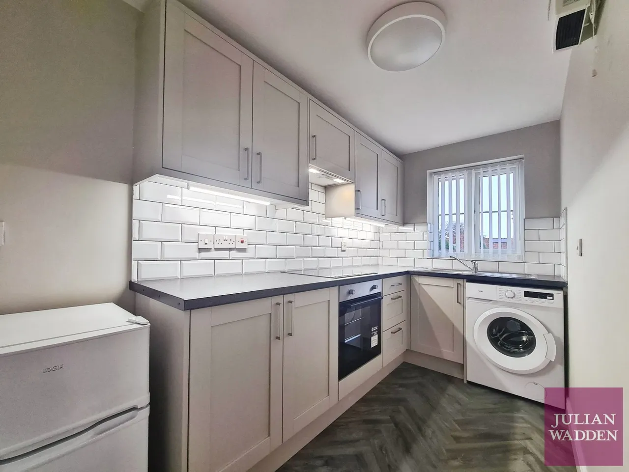 Earnshaw Close, Ashton-under-Lyne, OL7, photo 3