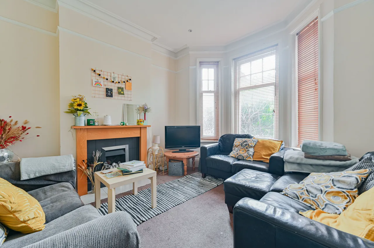 4 bed house to rent, London, SW2