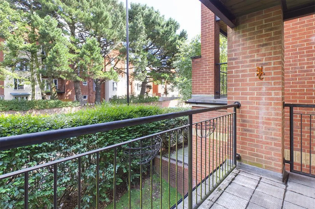 Archers Road, Southampton, SO15, photo 3