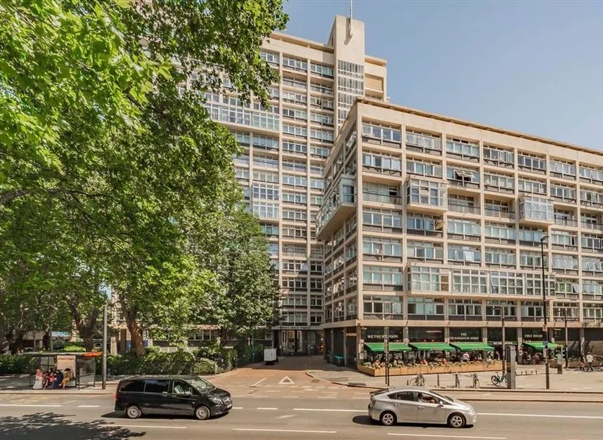 Newington Causeway, Elephant & Castle, SE1, photo 9