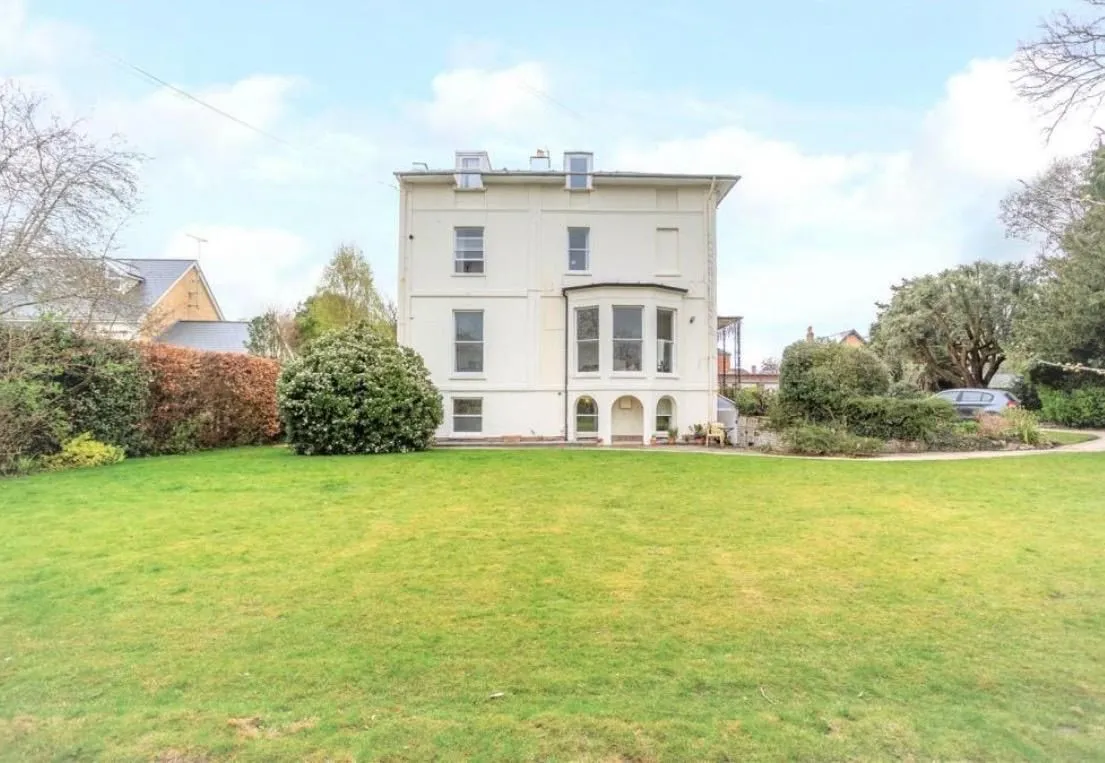 Tudor Lodge Drive, Cheltenham, GL50, photo 9