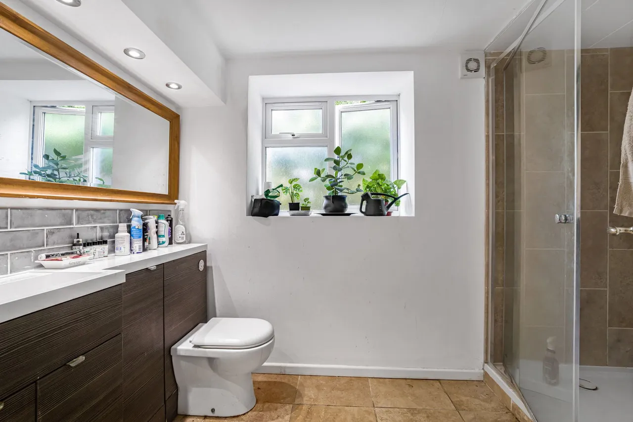 Tudor Lodge Drive, Cheltenham, GL50, photo 7