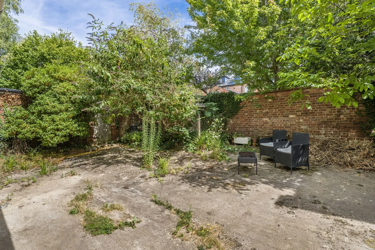 Tudor Lodge Drive, Cheltenham, GL50, photo 10