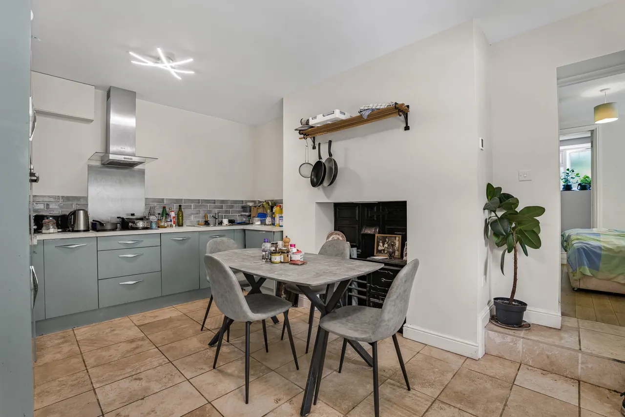 Tudor Lodge Drive, Cheltenham, GL50, photo 5