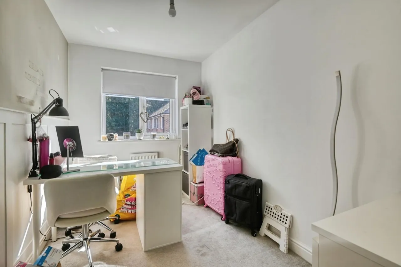 Cheddleton Close, Amington, B77, photo 15