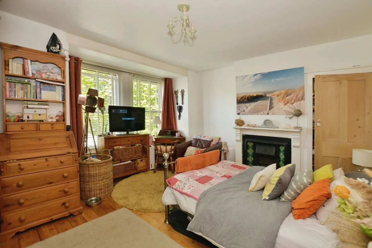 Chart Road, Folkestone, Kent, CT19, photo 9