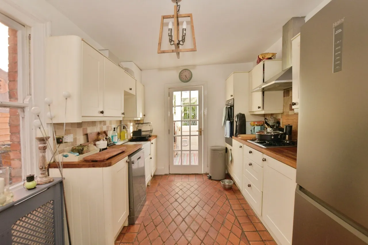 Chart Road, Folkestone, Kent, CT19, photo 16