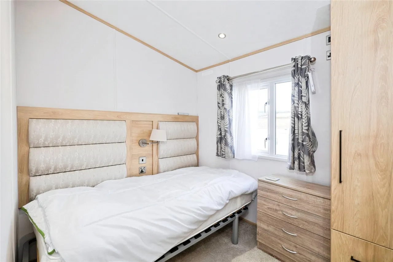 Wheal End, Praa Sands Holiday Village, TR20, photo 9