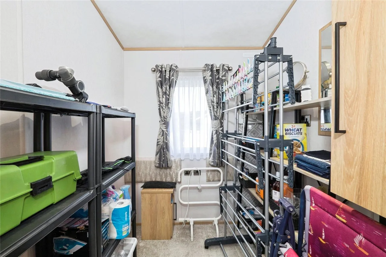 Wheal End, Praa Sands Holiday Village, TR20, photo 8