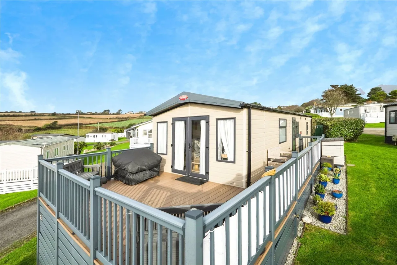 Wheal End, Praa Sands Holiday Village, TR20, photo 14
