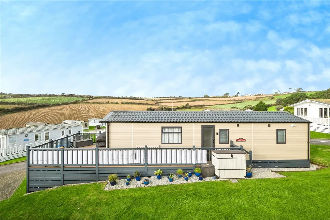 Wheal End, Praa Sands Holiday Village, TR20, photo 4