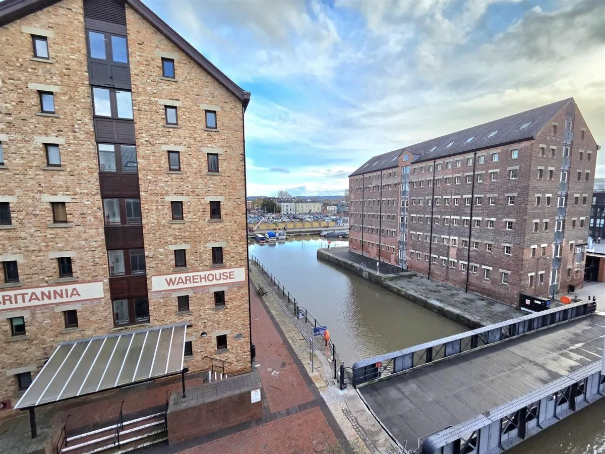 Merchants Quay, The Docks, GL1, photo 12