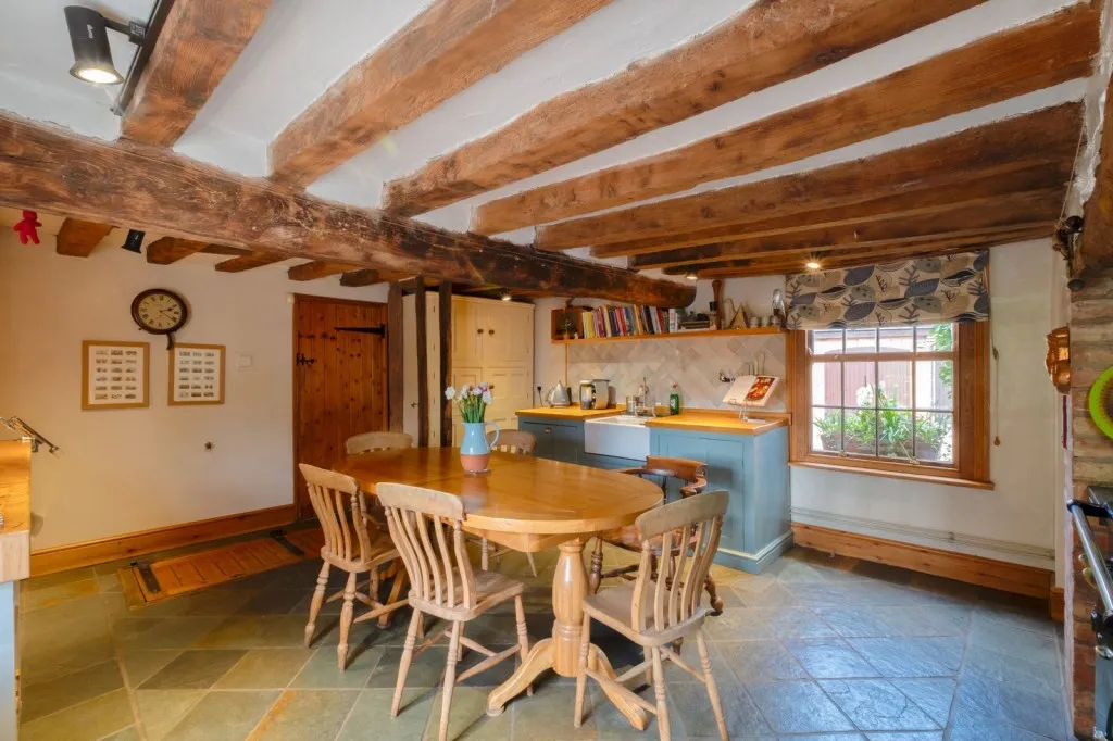 Church Farmhouse, Wymeswold, LE12, photo 6