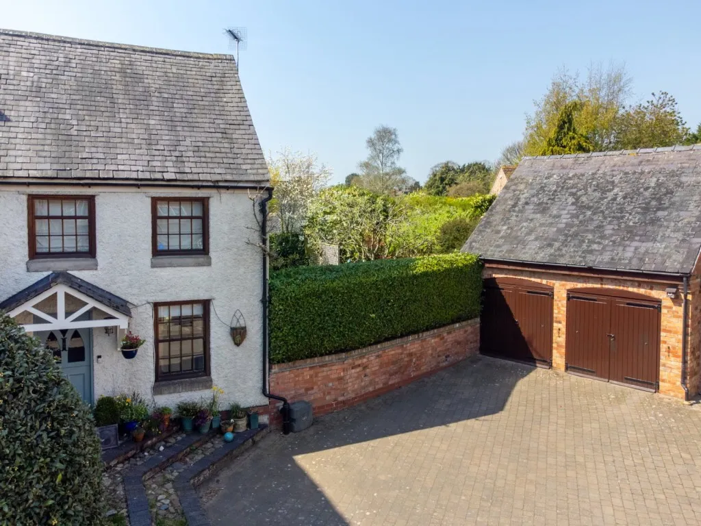 Church Farmhouse, Wymeswold, LE12, photo 4