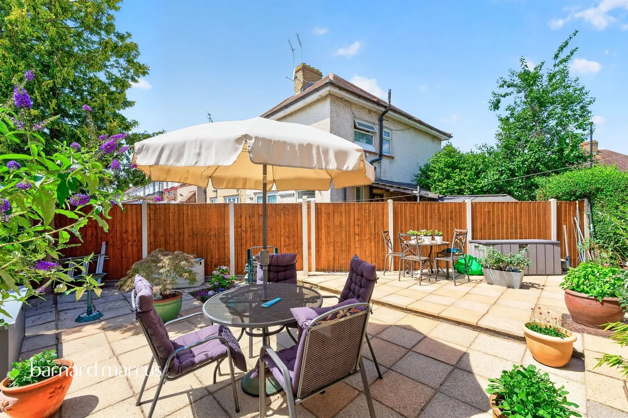 Harlington Road West, Feltham, TW14, photo 14