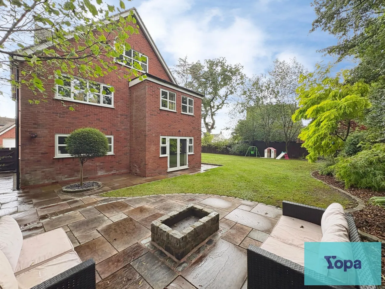 Field Close, Blythe Bridge, ST11, photo 4