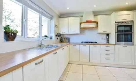 Langley Chase, Ringwood, BH24, photo 3