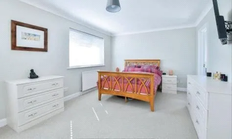 Langley Chase, Ringwood, BH24, photo 12