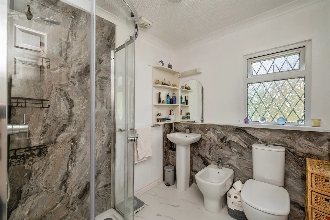 Charmbeck Park Homes, Haveringland, Norwich, photo 12