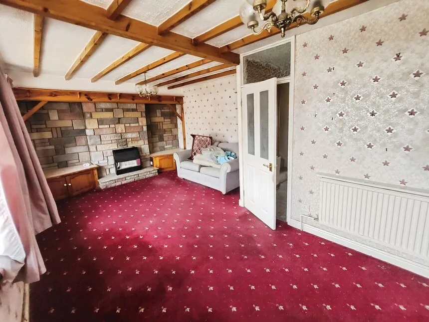 Victoria Road, Nuneaton, Warwickshire, CV10, photo 3