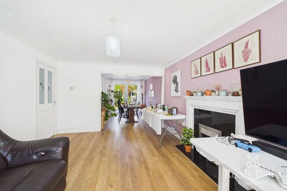 Windsor Walk, South Anston, South Yorkshire, S25, photo 5
