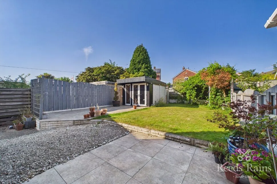 Windsor Walk, South Anston, South Yorkshire, S25, photo 2