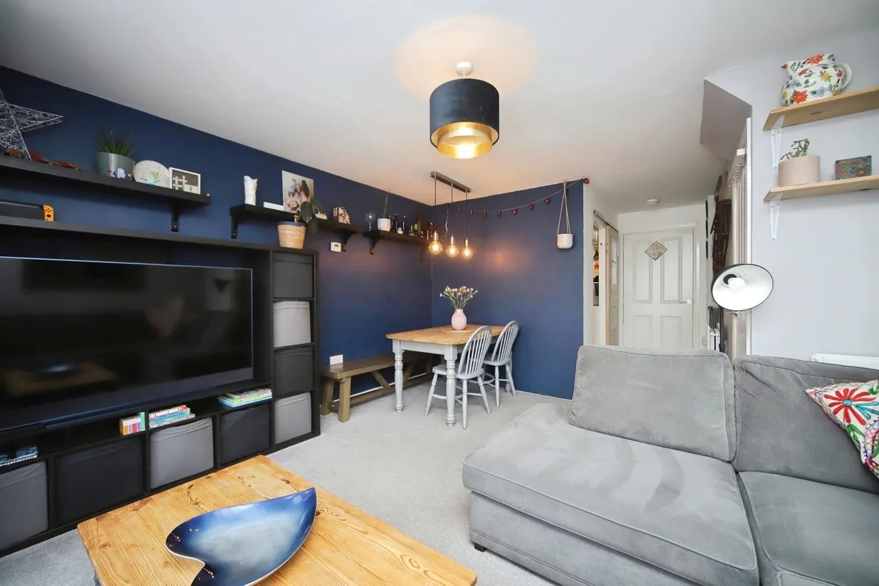 Parker Walk, Axminster, EX13, photo 6