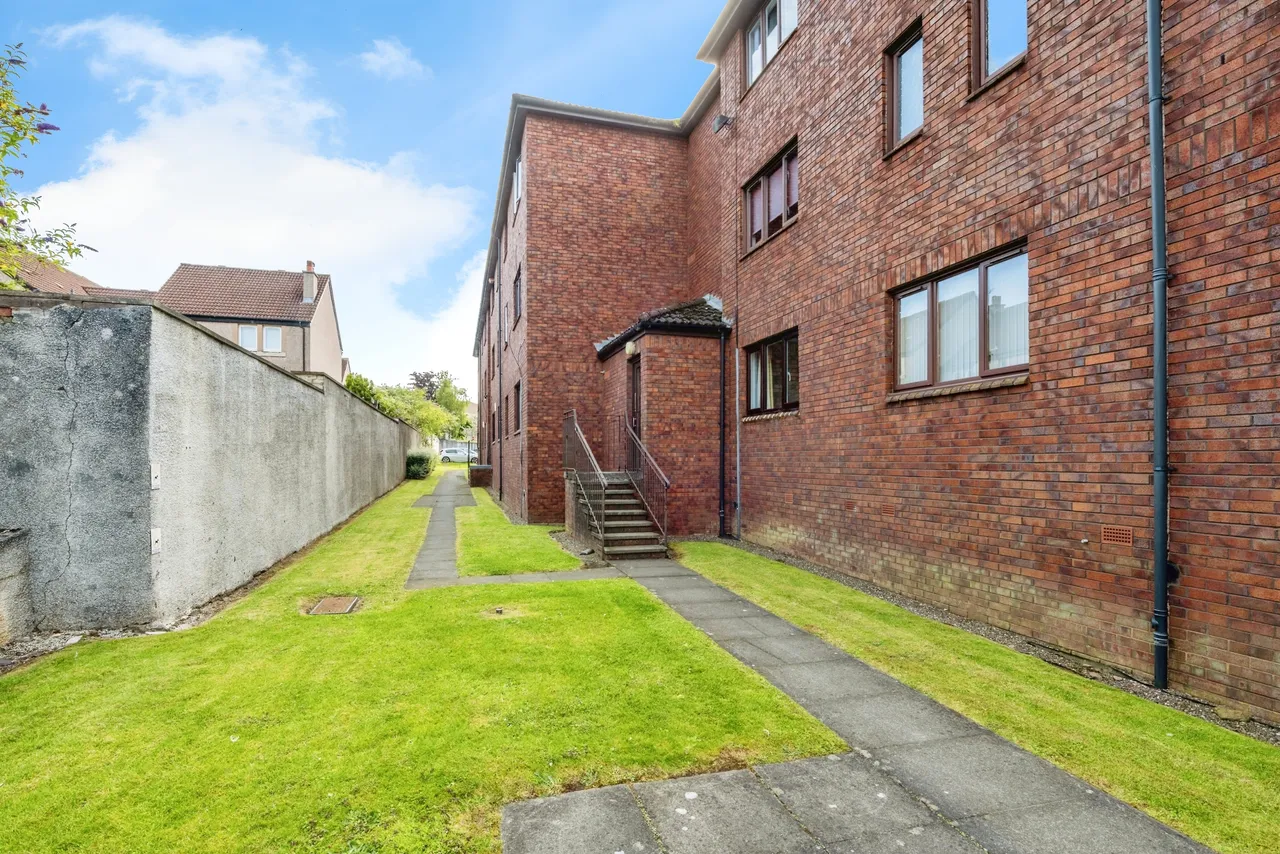Rutherford Court, Kirkcaldy, KY1, photo 13